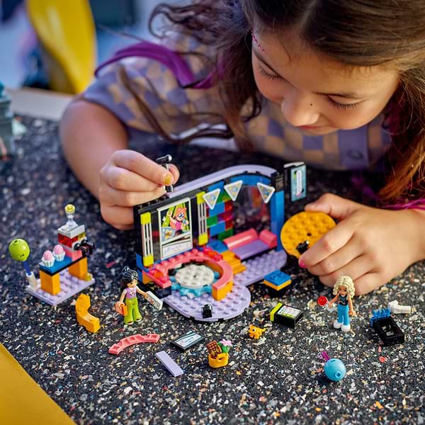 Фото - Конструктор LEGO Friends Караоке-вечірка (42610)