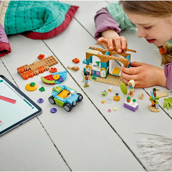 Фото - Конструктор LEGO Friends Пляжна крамничка смузі (42625)