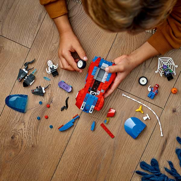 Фото - Конструктор LEGO Marvel Автомобіль для перегонів Людини-Павука й Зелений Гоблін з отрутою Венома (76279)