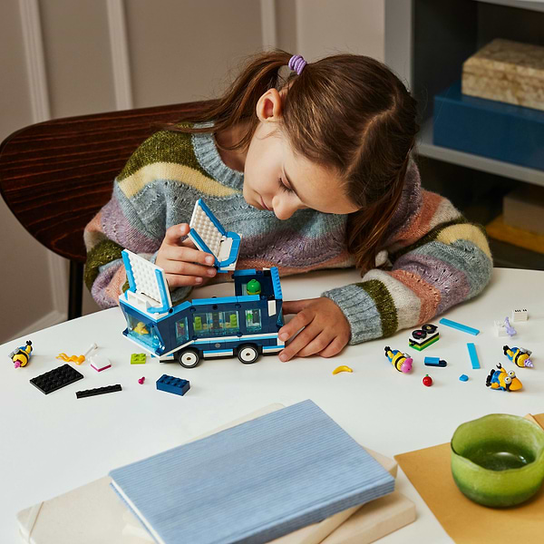 Фото - Конструктор LEGO Despicable Me Музыкальный автобус для вечеринок Миньонов (75581)