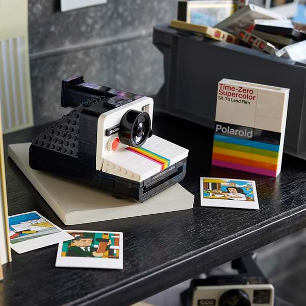 Фото - Конструктор LEGO Ideas Фотоапарат Polaroid OneStep SX-70 (21345)
