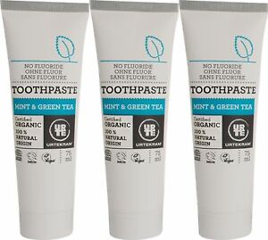 Фото - Зубная паста Urtekram Органическая Зеленый чай/Мята 75 мл (5765228837832)