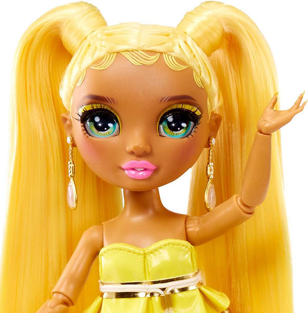 Фото - Ляльковий набір Rainbow High серії Fantastic Fashion – САННІ з аксесуарами (587347)