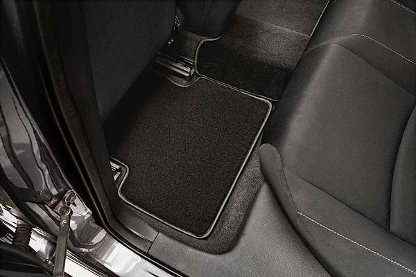 Фото - Коврики ворсовые в салон авто EVAtech Premium для Audi A6 (C4) 1994-1997 1 поколение Combi EU черный кант AU1415CD5AV4VPB