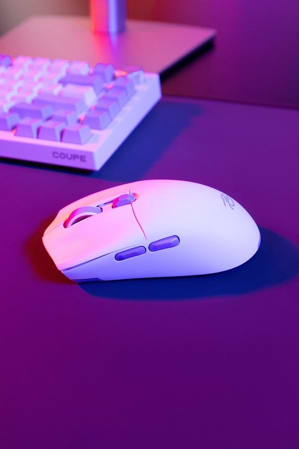 Фото - Миша бездротова ігрова Proove Gaming Rate Special Edition White/Purple (CMRTWRS03002)