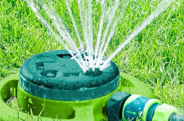 Фото - Направленный ороситель VERTO 15G780