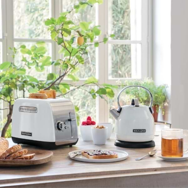 Фото - Электрический чайник KitchenAid Classiс (5KEK1222EWH)