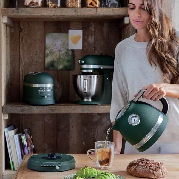 Фото - Электрический чайник KitchenAid 5KEK1522EPP