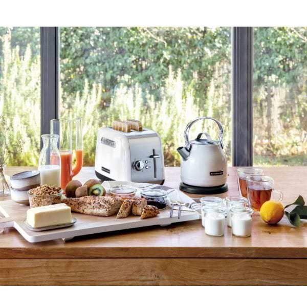 Фото - Электрический чайник KitchenAid Classiс (5KEK1222EWH)