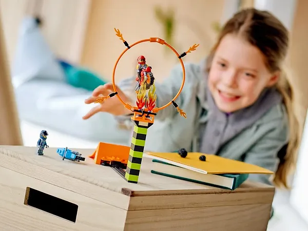 Фото - Конструктор LEGO City Stuntz Состязание трюков (60299)