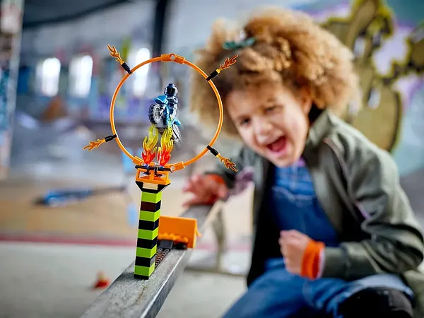 Фото - Конструктор LEGO City Stuntz Состязание трюков (60299)