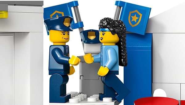 Фото - Конструктор LEGO City Поліцейська академія (60372)