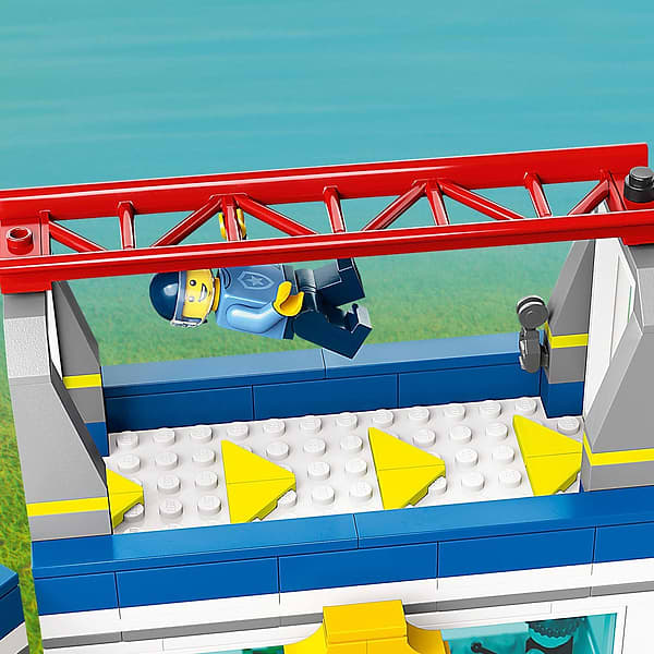 Фото - Конструктор LEGO City Поліцейська академія (60372)