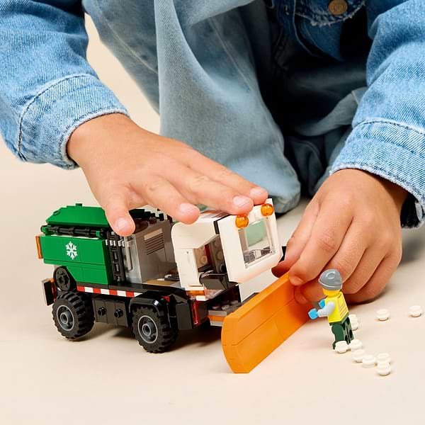 Фото - Конструктор LEGO City Снегоочиститель (60490)