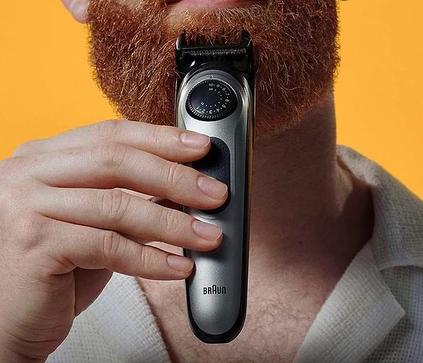 Фото - Тример для вусів і бороди Braun BT7420