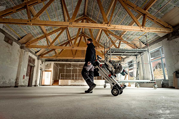 Фото - Пила торцевая Metabo KGS 216 M (613216000)