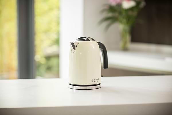 Фото - Электрический чайник Russell Hobbs 20415-70 Colours Plus Classic Cream