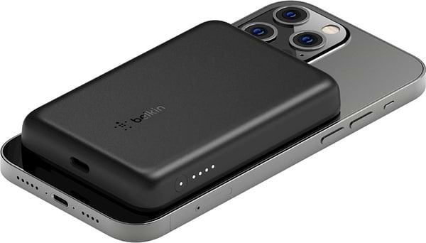 Фото - Батарея мобильная Belkin MagSafe 2500mAh Wireless Power Bank Black (BPD002BTBK)