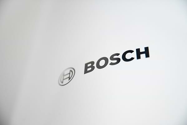 Фото - Водонагреватель Bosch Tronic 2000 TR2000T 50 B