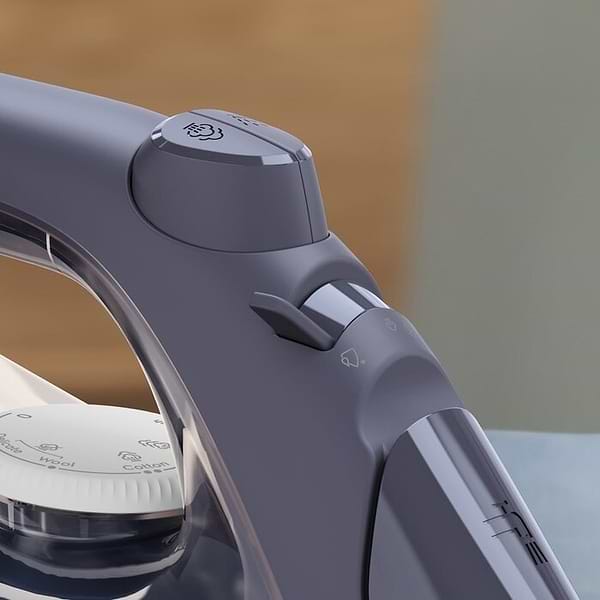 Фото - Праска Electrolux E6SI1-2MN
