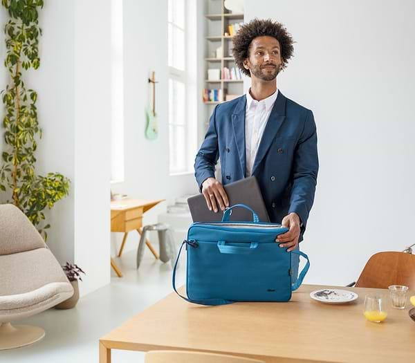 Фото - Сумка для ноутбуку Trust BOLOGNA 16" ECO BLUE (24448)