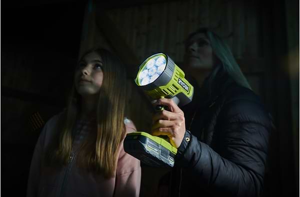 Фото - Фонарь аккумуляторный Ryobi ONE+ RLS18-0 (5133005388)