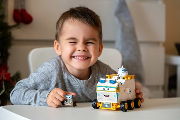 Фото - Пластиковый конструктор Super Wings Small Blocks Buildable Vehicle Set Rover Ровер (EU385013)