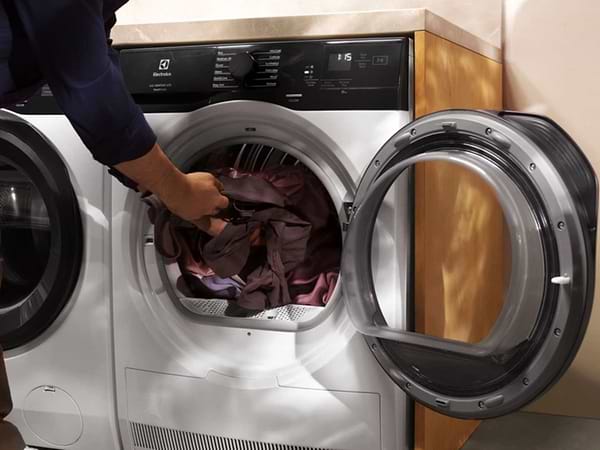 Фото - Сушильна машина Electrolux EW6D98BEU