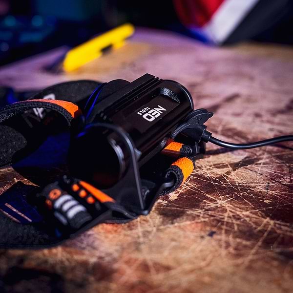 Фото - Фонарь налобный Neo Tools 99-028