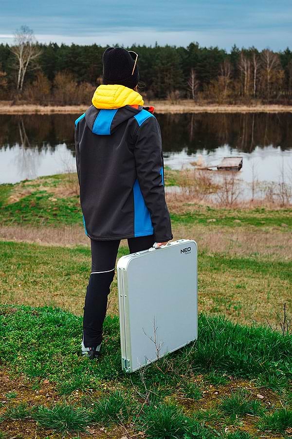 Фото - Уцінка - Складаний стіл Neo Tools з 4-ма стільцями (63-159)