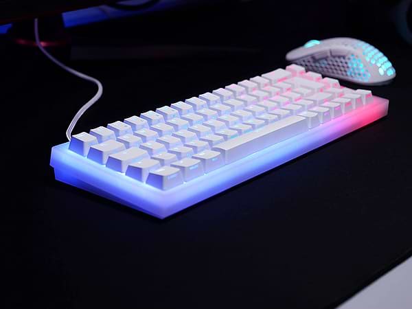 Фото - Клавіатура дротова ігрова Xtrfy K5 68 keys Kailh Red Hot-swap RGB White (K5-RGB-CPT-TPWhite-R-UKR)