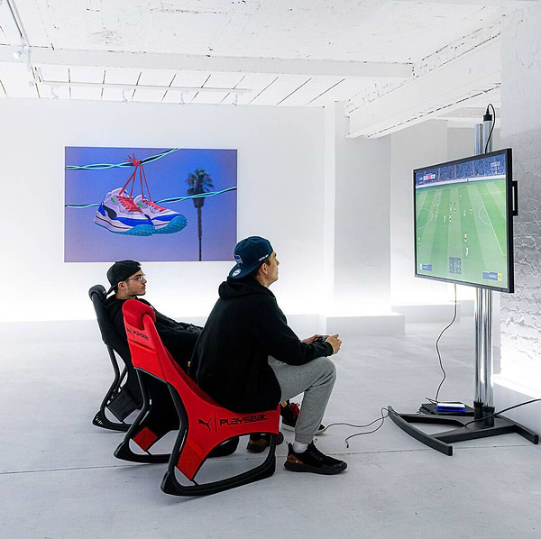 Фото - Кресло для геймеров Playseat Puma Edition - Red (PPG.00230)