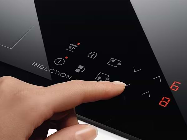 Фото - Варильна поверхня електрична Electrolux CIR60430CB