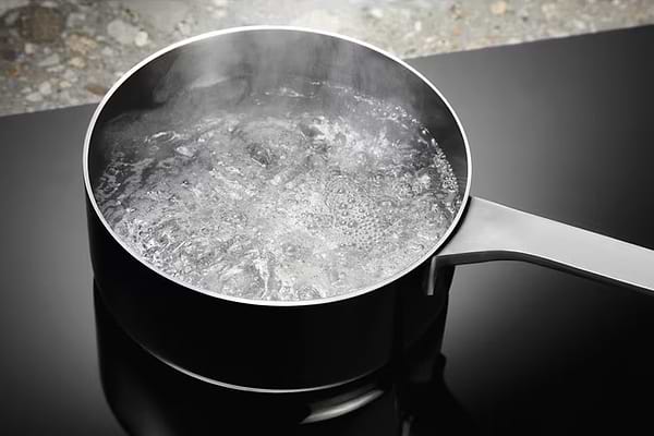 Фото - Варочная панель электрическая Electrolux LIV63431BK