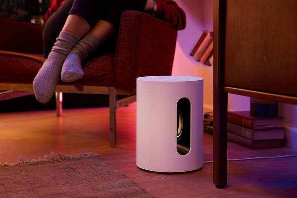 Фото - Сабвуфер Sonos Sub Mini White (SUBM1EU1)
