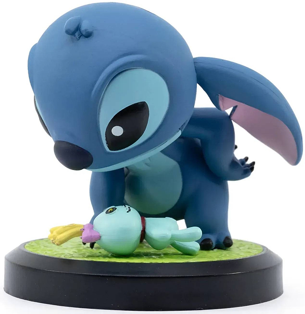 Фото - Коллекционная фигурка YUME Hero Box Stitch Стич чинит Скрамп (15841)