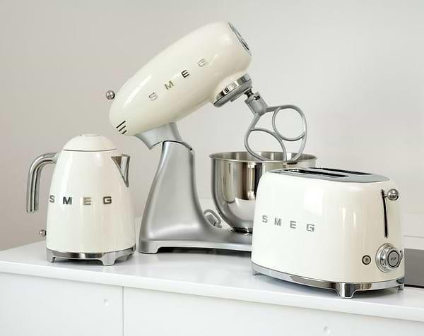Фото - Тостер Smeg TSF01CREU (кремовий)