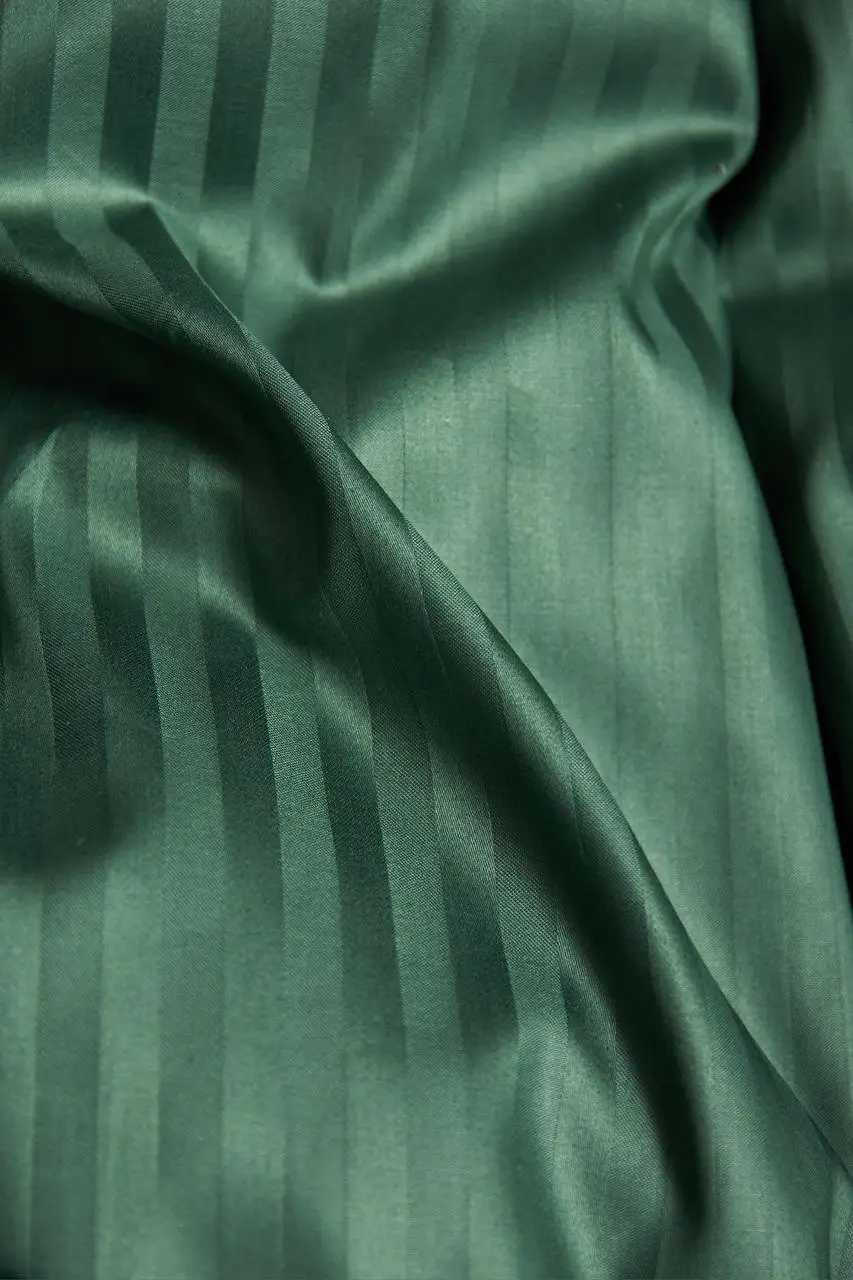Фото - Комплект постельного белья Moon&Star Satin Stripe «Stripe Verdant» 175х210 см нав. 2х70х70 (MS-820005292)