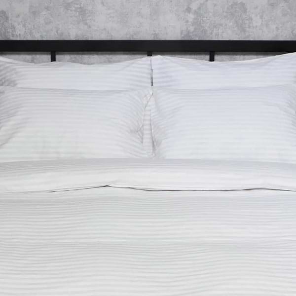 Фото - Комплект постільної білизни Moon&Star Бязь Gold Люкс «White Harmony» 160х220х2 нав. 4х70х70 (MS-820007419)