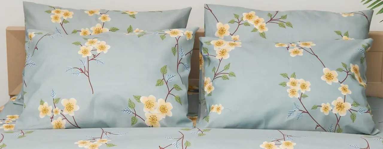 Наволочка Moon&Star Мікросатин Premium Spring Flower 40х40 см 2 шт. (MS-840000552)