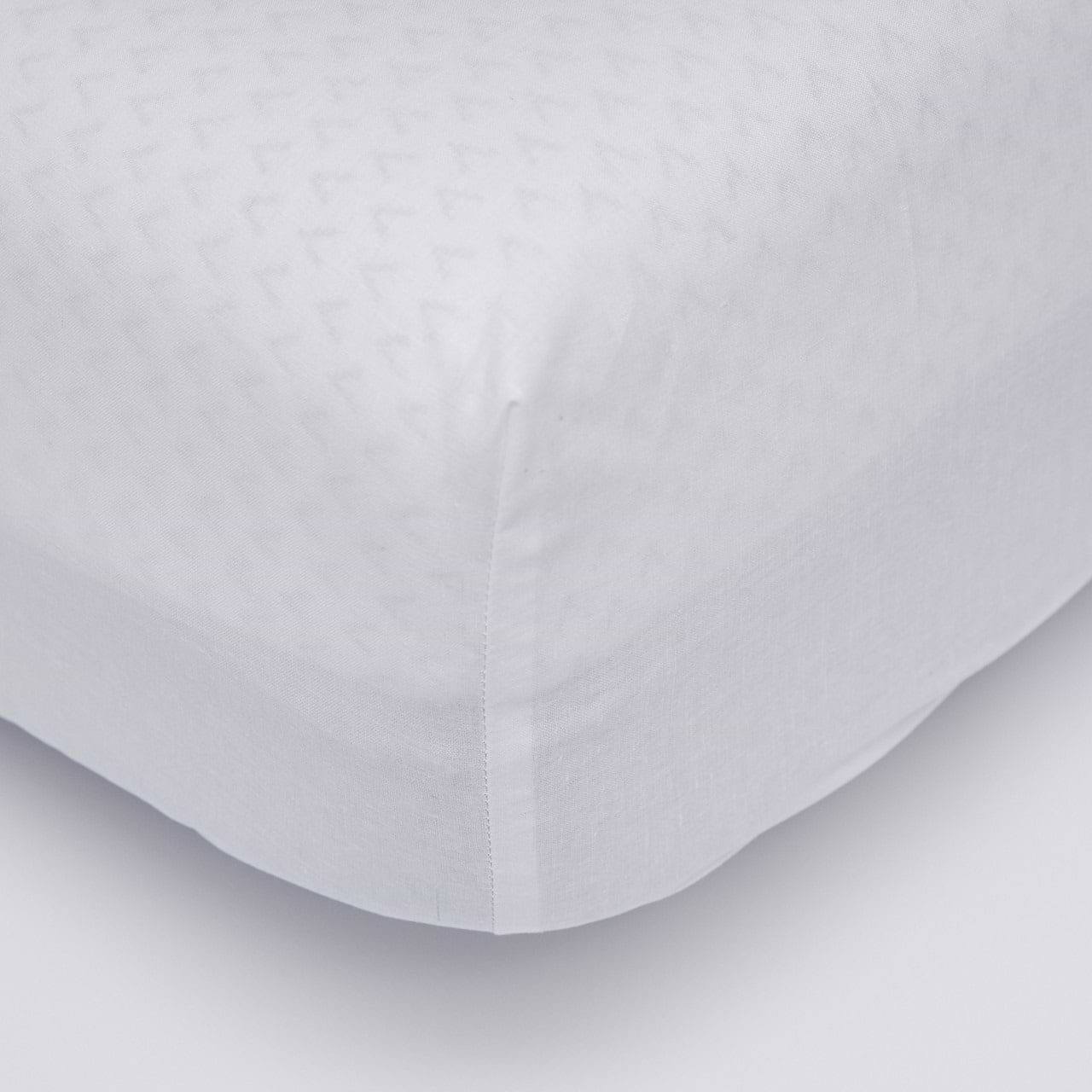 Простынь полуторная Moon&Star White Glow Бязь Gold Люкс 140х200х25 см (MS-850001030)