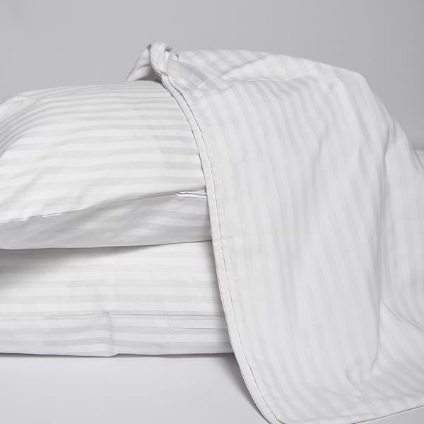 Фото - Комплект постільної білизни Moon&Star Бязь Gold Люкс White Harmony 200х220 см нав. 70х70 2 шт. (MS-890000626)