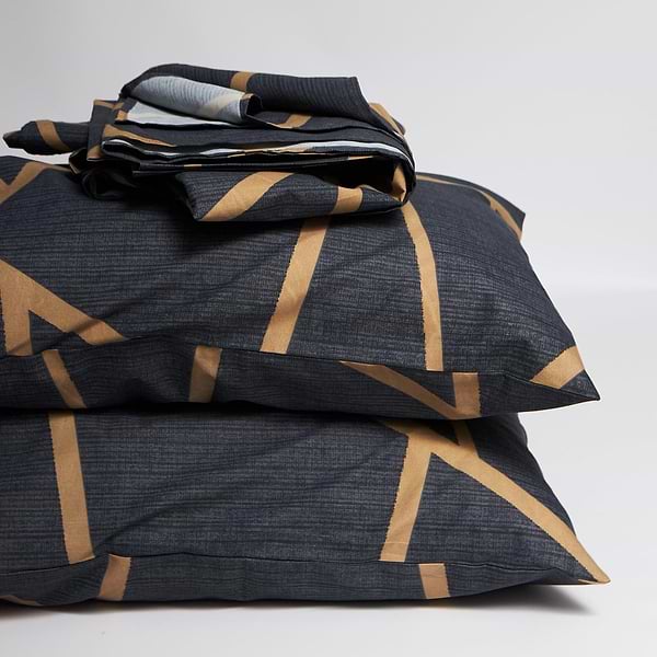 Фото - Комплект постельного белья Moon&Star Микросатин Premium Deep Blue Luxe 175х210 см 50х70 2 шт. (MS-890000667)