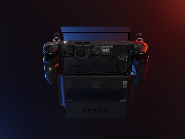 Фото - Игровая приставка портативная Lenovo Legion Go 1Tb