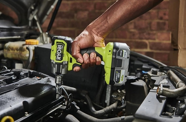 Фото - Гайковерт акумуляторний Ryobi ONE+ HP RIW18C-0  без АКБ та ЗП (5133005898)