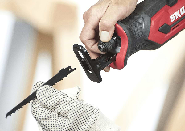 Фото - Пила шабельна Skil 3470 CA (SW1E3470CA)