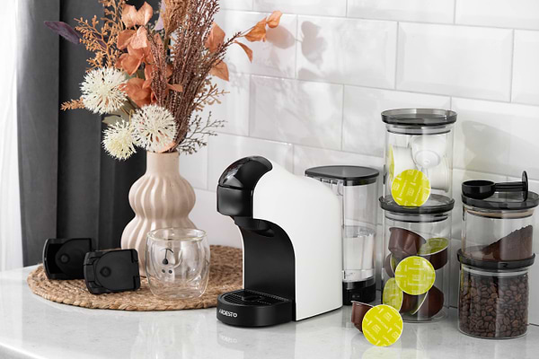 Фото - Кавоварка капсульна Ardesto YCM-CNDE White