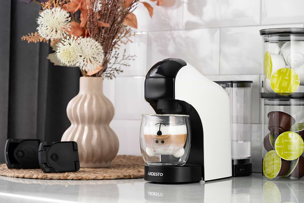 Фото - Кавоварка капсульна Ardesto YCM-CNDE White