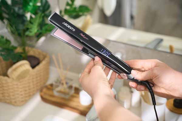 Фото - Уцінка - Вирівнювач волосся Ardesto HS-R350PT Pink Touch