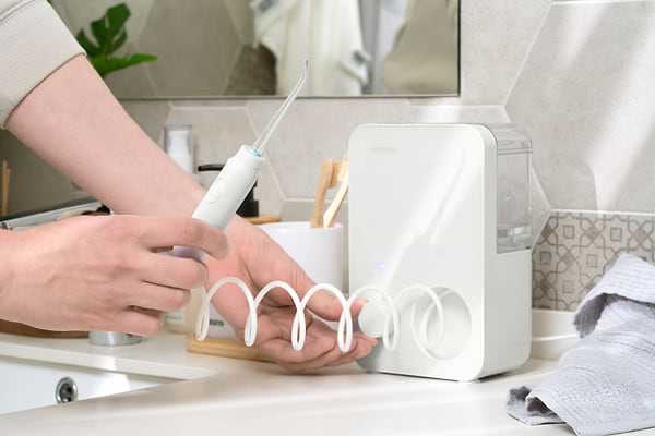 Фото - Ирригатор Ardesto OI-T600W